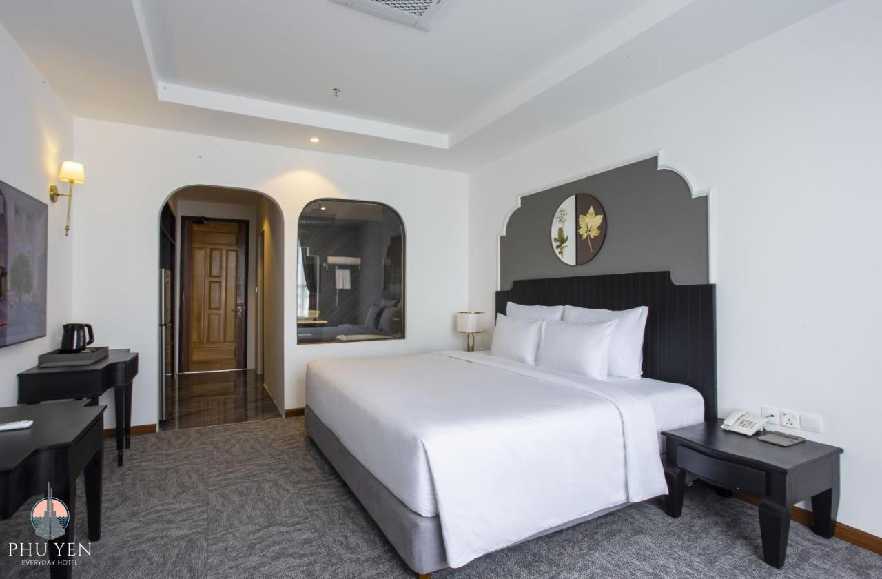 Phu Yen Everyday Hotel Туихоа Экстерьер фото