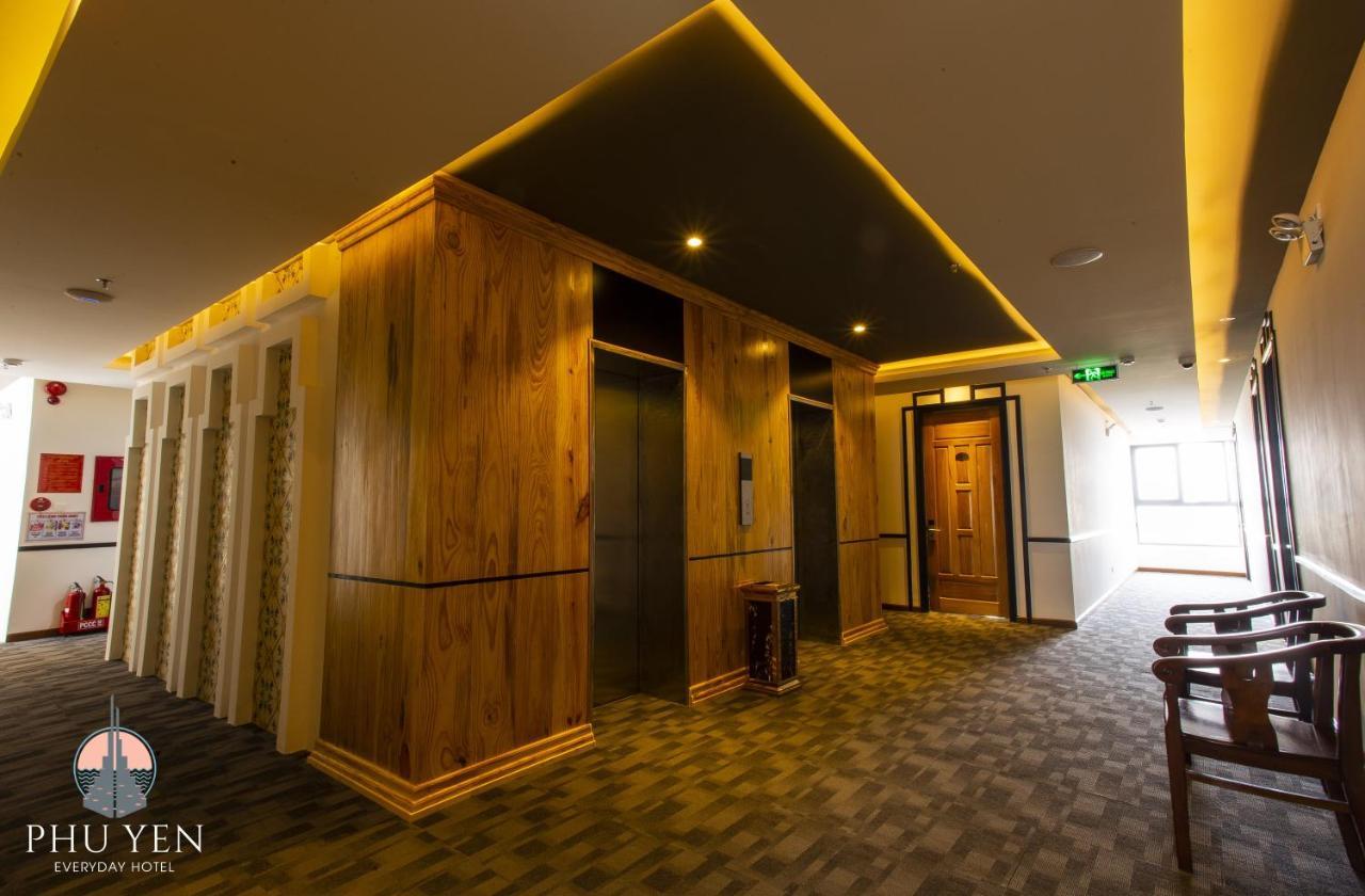 Phu Yen Everyday Hotel Туихоа Экстерьер фото
