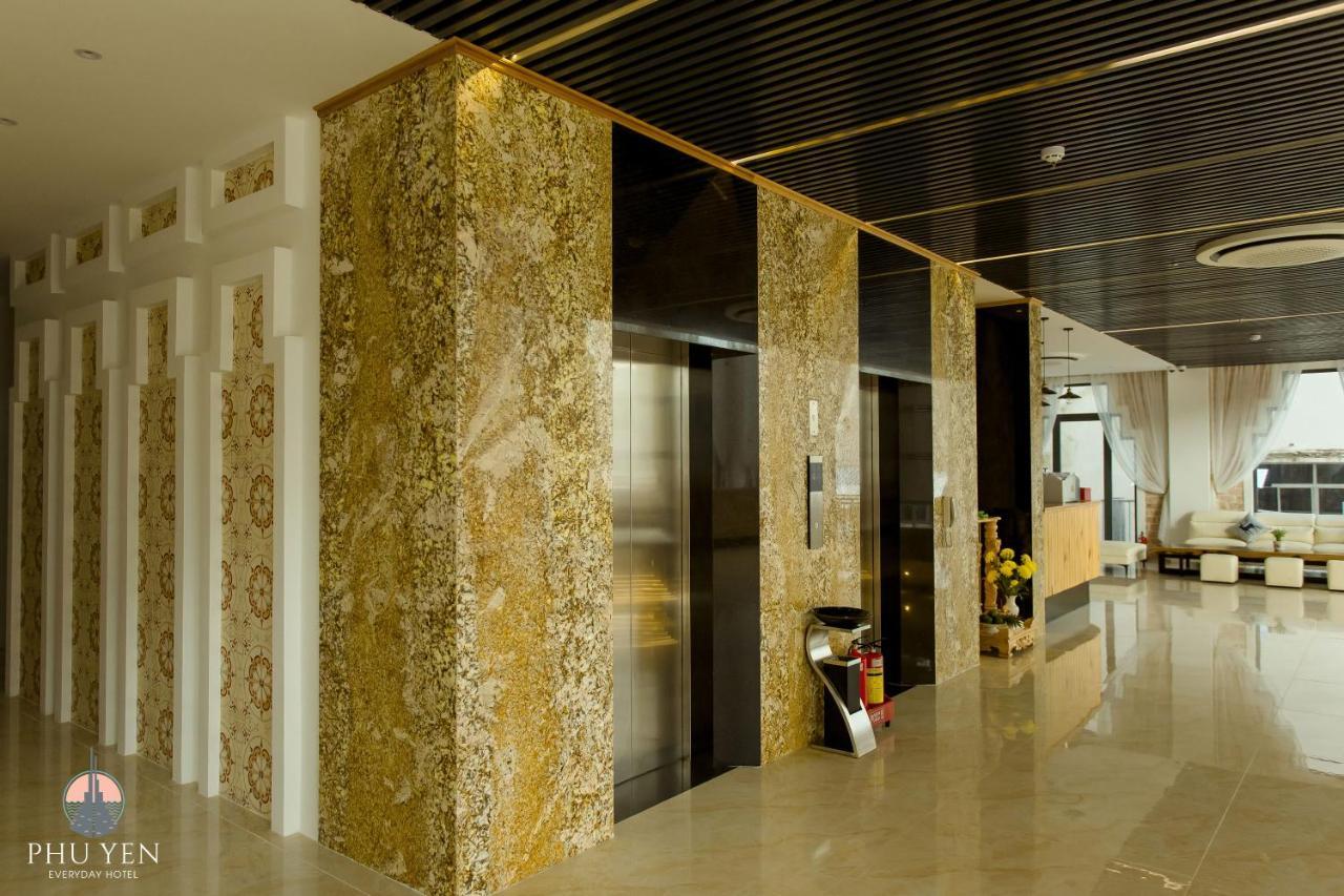 Phu Yen Everyday Hotel Туихоа Экстерьер фото