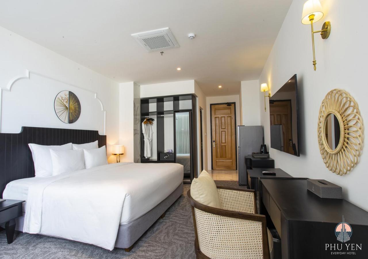 Phu Yen Everyday Hotel Туихоа Экстерьер фото